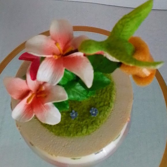 Vintage AVON Jar Candle with Ceramic Hummingbird Topper * NEW - Picture 3 of 7